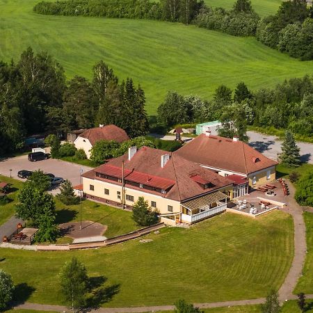 Ruunawere Hotel Nõmmealuse Buitenkant foto