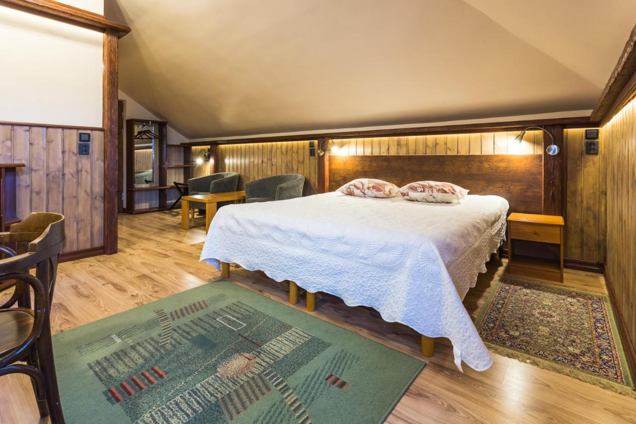 Ruunawere Hotel Nõmmealuse Buitenkant foto