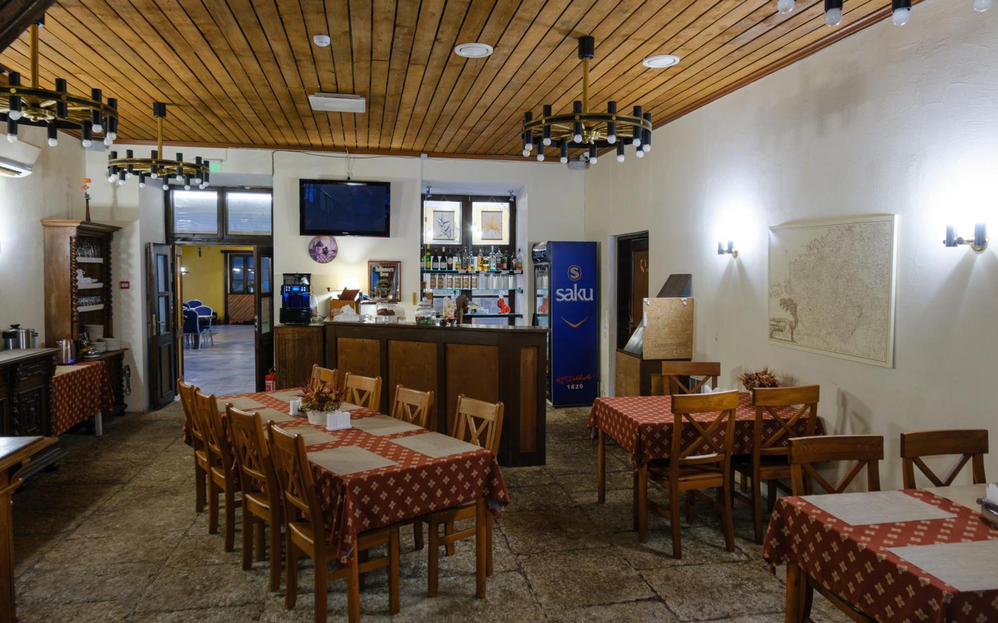 Ruunawere Hotel Nõmmealuse Buitenkant foto