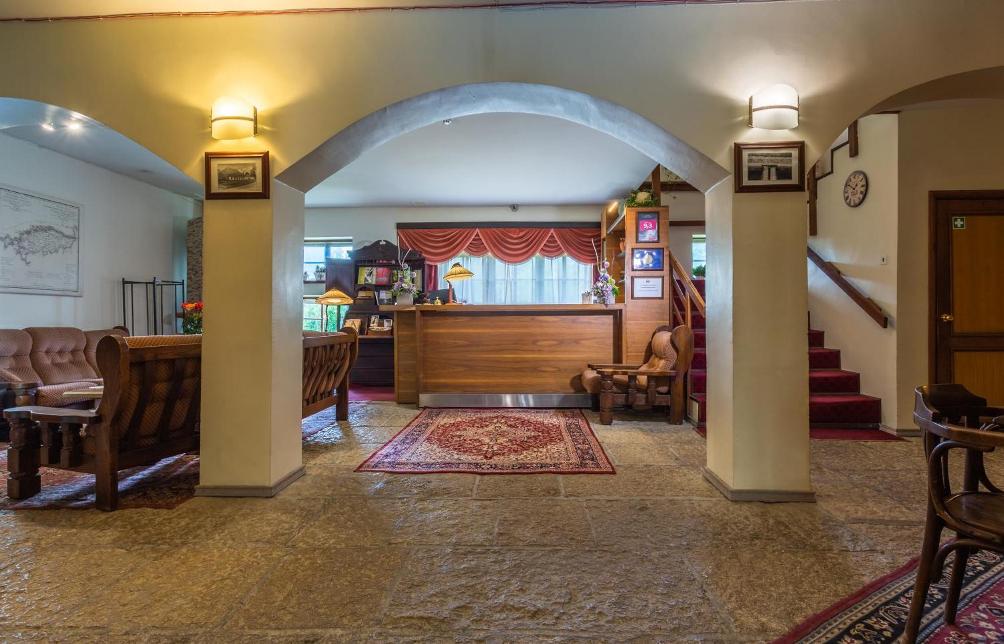 Ruunawere Hotel Nõmmealuse Buitenkant foto