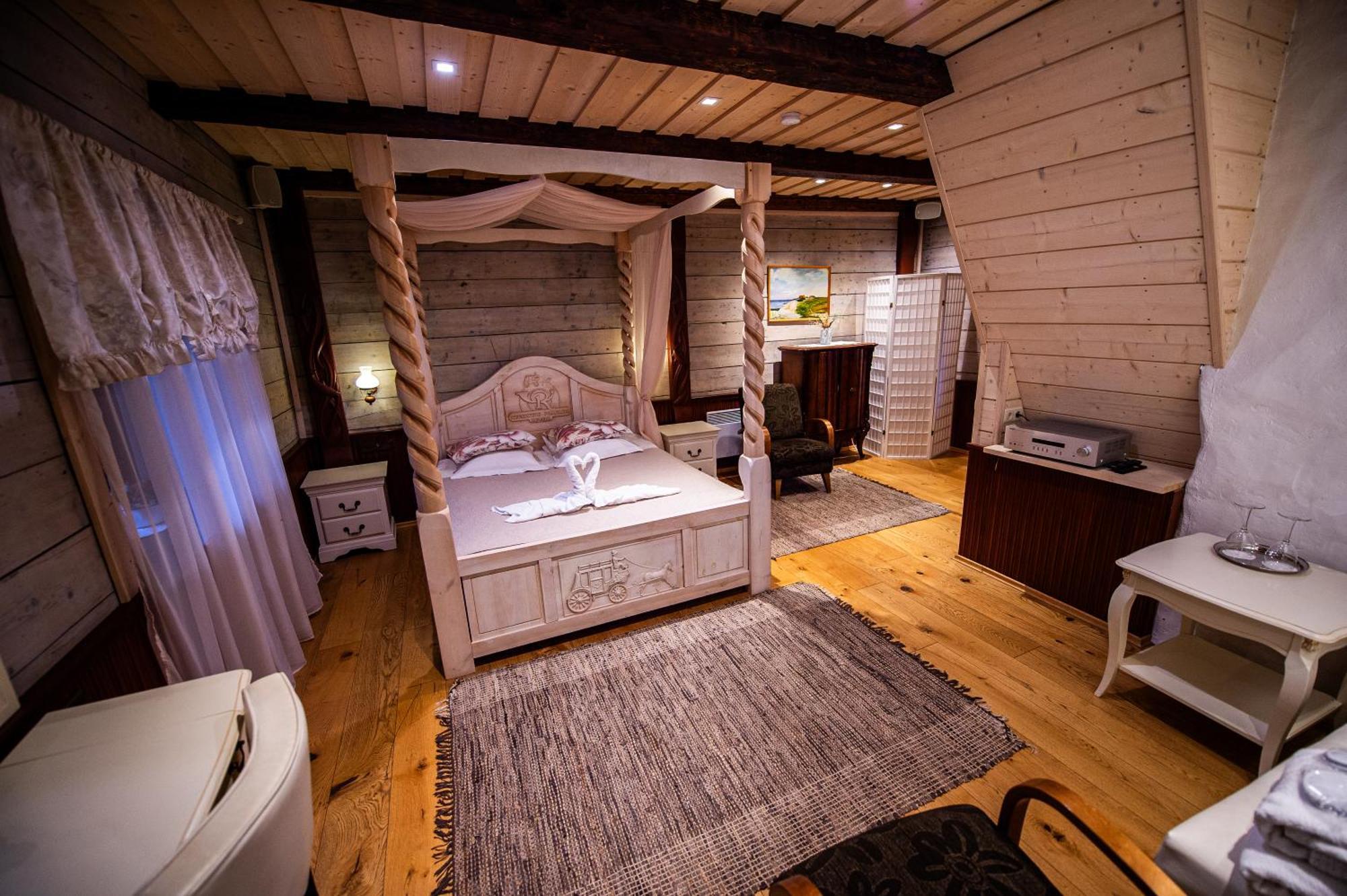 Ruunawere Hotel Nõmmealuse Buitenkant foto