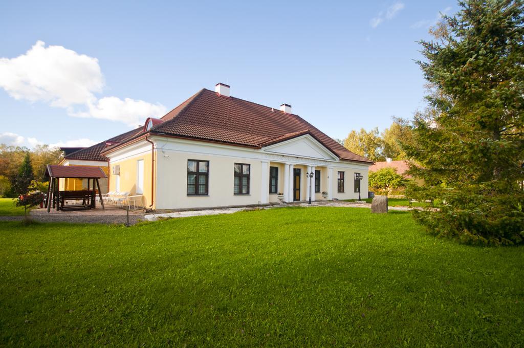 Ruunawere Hotel Nõmmealuse Buitenkant foto